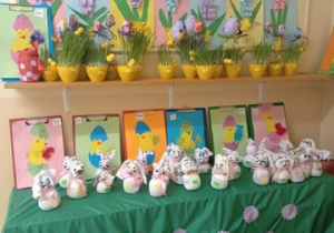 Wystawa prac dzieci - "Wielkanocny kiermasz".